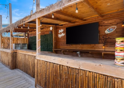 An outside serving area